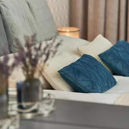 In The Heart Of By Renters Prestige *