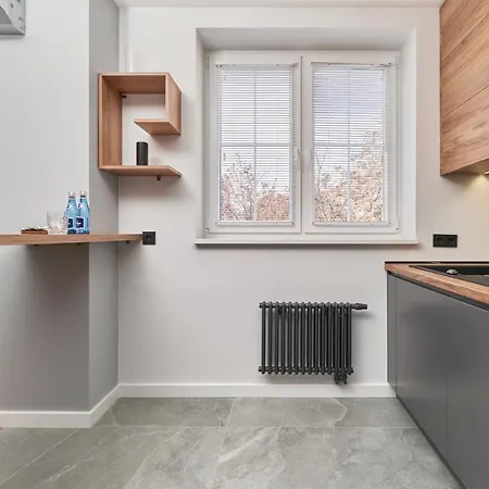 In The Heart Of By Renters Prestige Apartman Wrocław