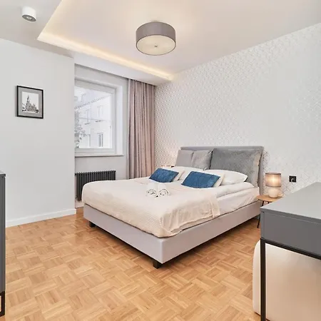 In The Heart Of By Renters Prestige *