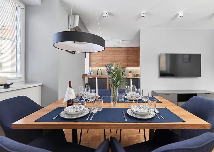 Apartment In The Heart Of By Renters Prestige *