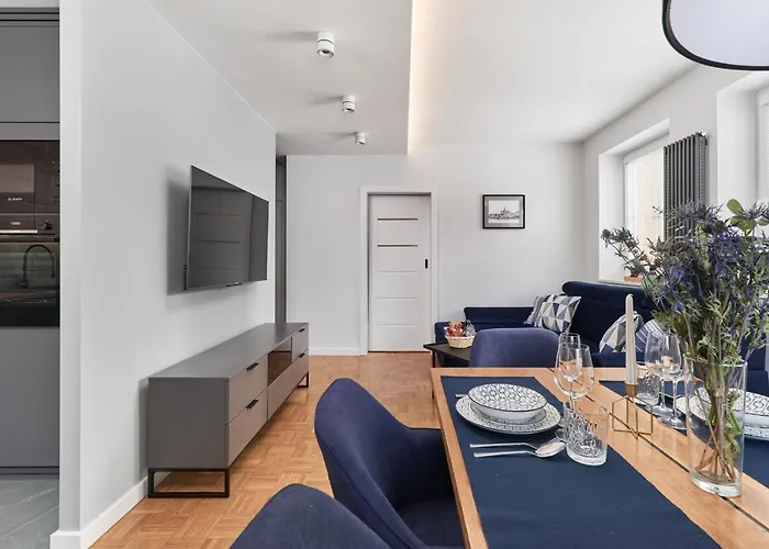 Apartment In The Heart Of By Renters Prestige *