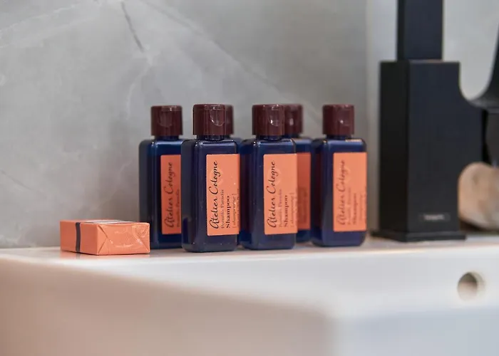 Apartment In The Heart Of By Renters Prestige