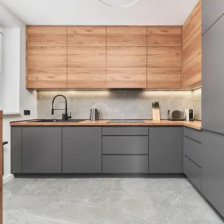 In The Heart Of By Renters Prestige Apartmán Vratislav