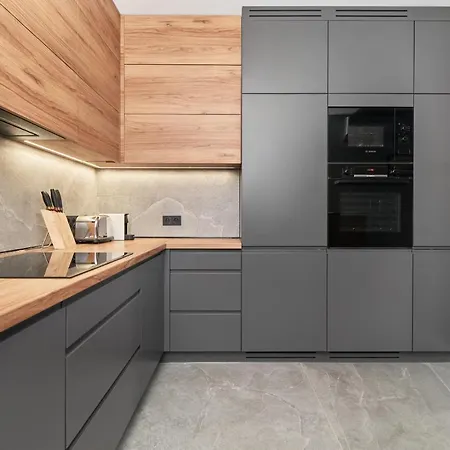 Apartmán In The Heart Of By Renters Prestige Vratislav