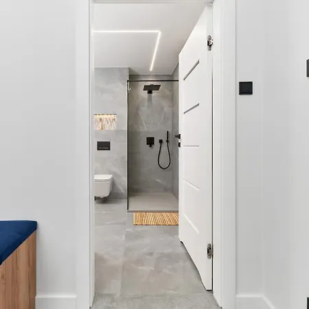 In The Heart Of By Renters Prestige Vratislav